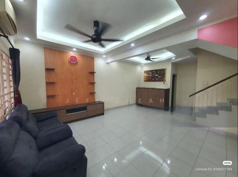 2-storey Terraced House for Rent in Semenyih (Selangor) - Jeff Cheah - Living Room - PropertyGuru.com.my