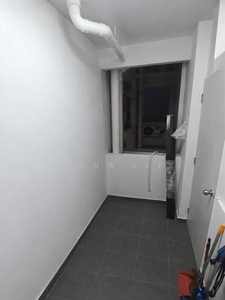 Kondominium untuk Disewa di The Parque Residences - Fiona Lee - Corridor - PropertyGuru.com.my