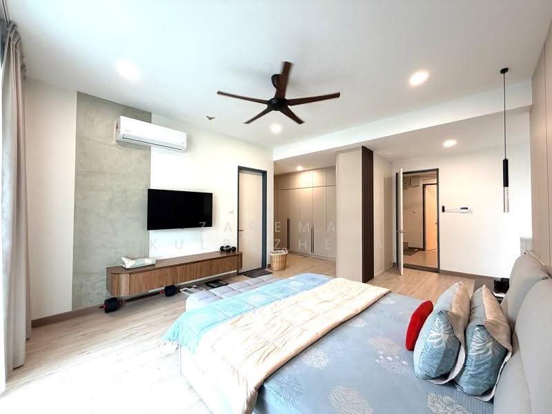 2.5-storey Terraced House for Sale in Taman Nusaputra Timur (Puchong) - Zarema Kulbuzheva - Bedroom - PropertyGuru.com.my