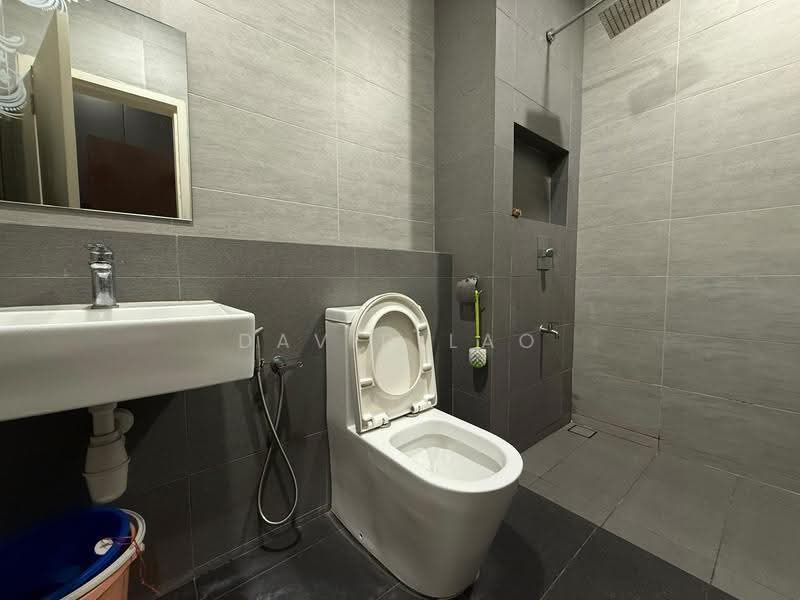Kediaman Servis untuk Disewa di Rica Residence - David Lao - Bathroom - PropertyGuru.com.my