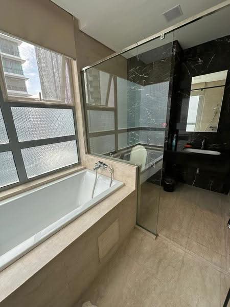 Condominium for Sale at Hampshire Residences - Dickson Yeoh - Bathroom - PropertyGuru.com.my