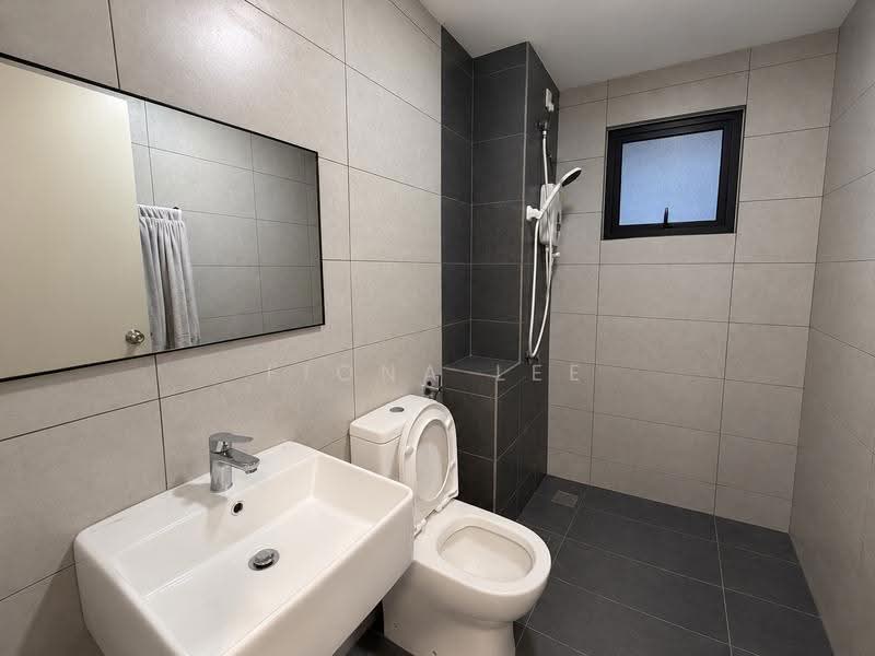 Kondominium untuk Disewa di The Parque Residences - Fiona Lee - Bathroom - PropertyGuru.com.my