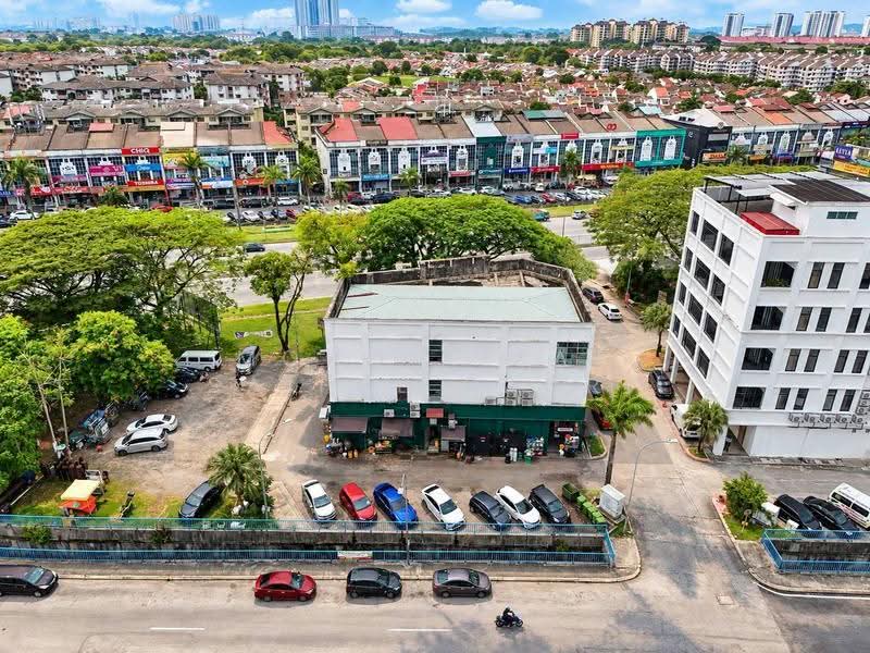 Retail Space for Sale in Bukit Kinrara Industrial Park (Puchong) - Mohd Aizat Saiful Bahri - PropertyGuru.com.my