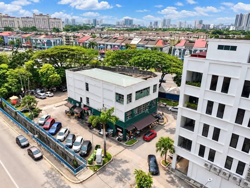 Retail Space for Sale in Bukit Kinrara Industrial Park (Puchong) - Mohd Aizat Saiful Bahri - Exterior - PropertyGuru.com.my