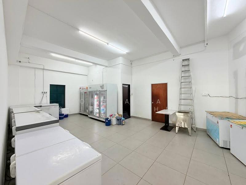 Retail Space for Sale in Bukit Kinrara Industrial Park (Puchong) - Mohd Aizat Saiful Bahri - PropertyGuru.com.my