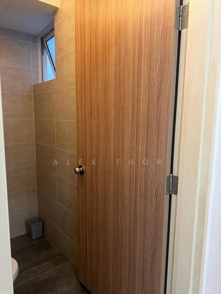 Kondominium untuk Disewa di QuayWest Residence - Alex Thor - Bathroom - PropertyGuru.com.my