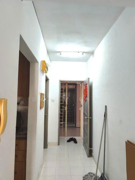 Condominium for Rent at Puncak Banyan - David Lao - Corridor - PropertyGuru.com.my