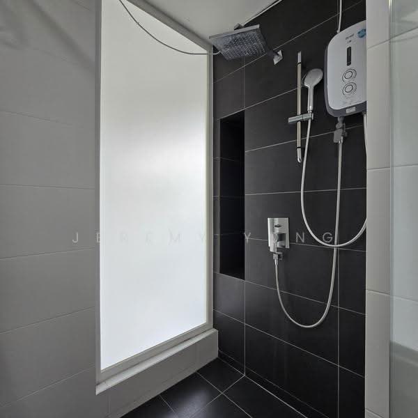 3-storey Terraced House for Rent in Batu 9 (Cheras) - Jeremy Yong - Bathroom - PropertyGuru.com.my