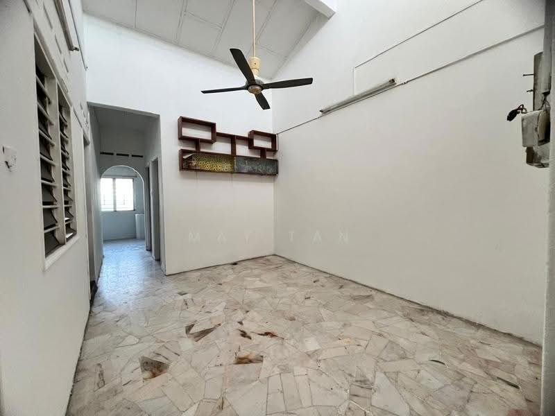 1-storey Terraced House for Sale in Taman Desa Kluang (Kluang) - May Tan - Interior - PropertyGuru.com.my