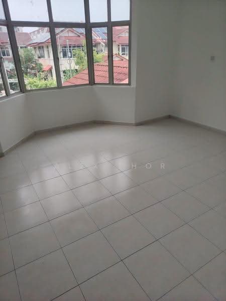 2-storey Terraced House for Rent in Batu Maung (Penang) - Alex Thor - Living Room - PropertyGuru.com.my