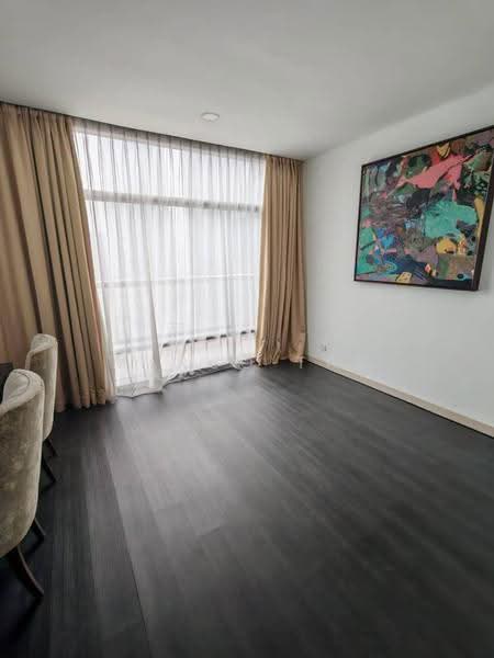 Kondominium untuk Disewa di Condominium @ The Troika - Marco Tan - Living Room - PropertyGuru.com.my