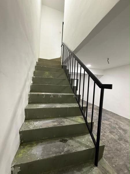 2-storey Terraced House for Sale in Taman Molek (Johor Bahru) - JAN AU - PropertyGuru.com.my