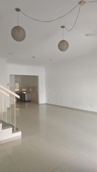 2-storey Terraced House for Rent in Sutera Damansara (Damansara Damai) - Alicia Soo - Living Room - PropertyGuru.com.my