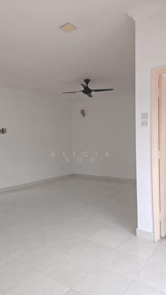2-storey Terraced House for Rent in Sutera Damansara (Damansara Damai) - Alicia Soo - Living Room - PropertyGuru.com.my