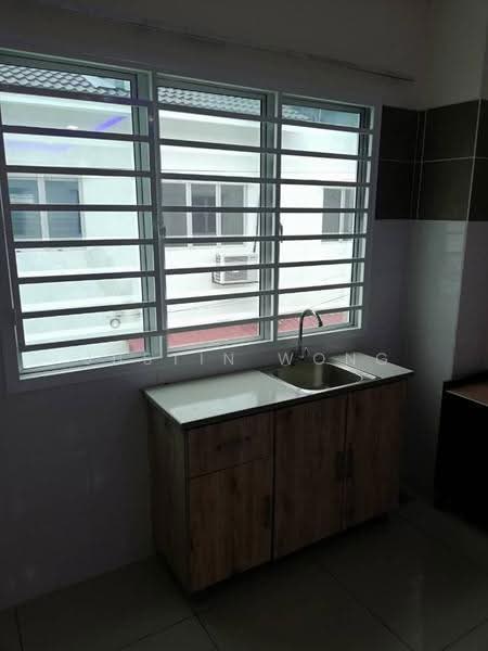 Rumah Bandar untuk Disewa di Bandar Puncak Alam (Puncak Alam) - Justin Wong - Kitchen - PropertyGuru.com.my