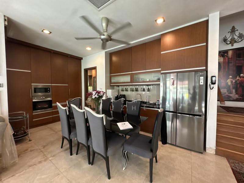 Rumah Banglo untuk Dijual di Bukit Tunku (Kenny Hills) (Kuala Lumpur) - Zarema Kulbuzheva - Dining Room - PropertyGuru.com.my