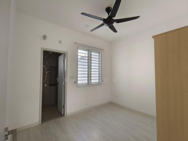 Rumah Teres 2-Tingkat untuk Disewa di Rawang (Selangor) - Tris Jong - Bedroom - PropertyGuru.com.my