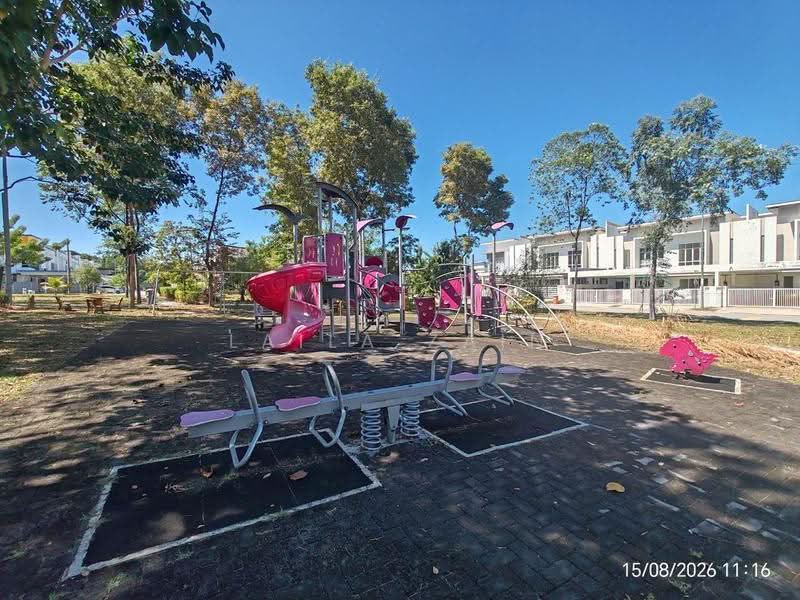Terraced House for Sale in Bandar Sri Sendayan (Negeri Sembilan) - Laila Zain - Exterior - PropertyGuru.com.my