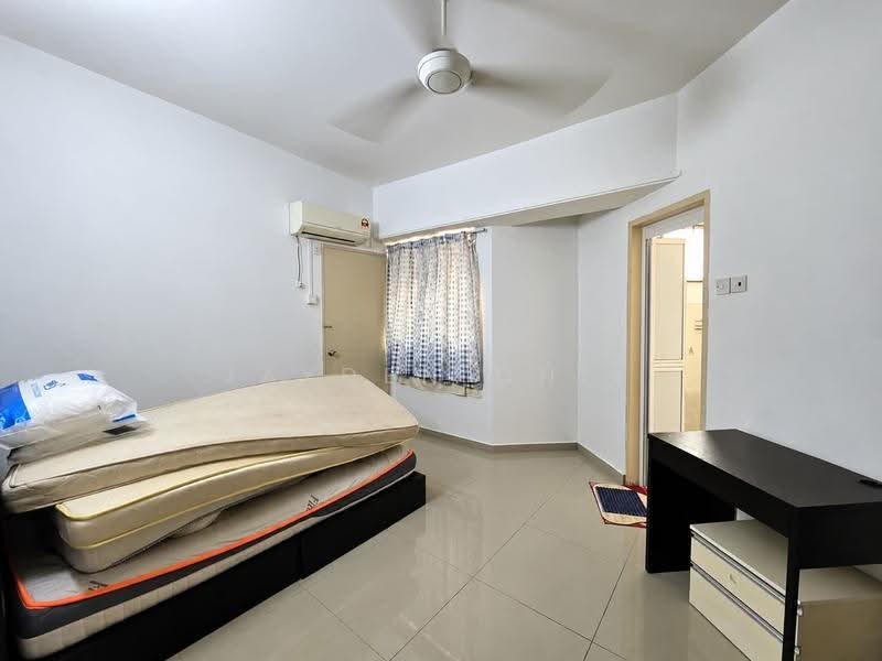 Pangsapuri untuk Disewa di Puteri Court - Jayden Chik - Bedroom - PropertyGuru.com.my