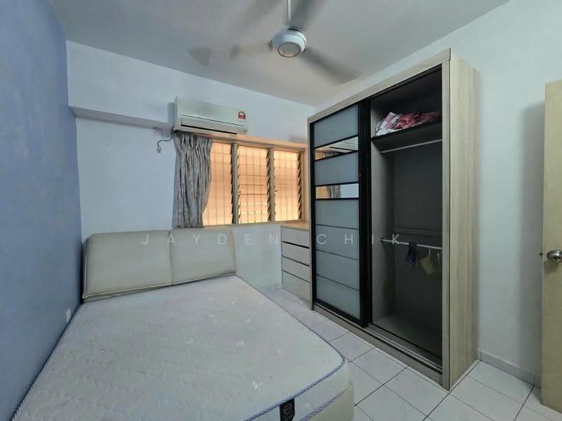 Pangsapuri untuk Disewa di Puteri Court - Jayden Chik - Bedroom - PropertyGuru.com.my