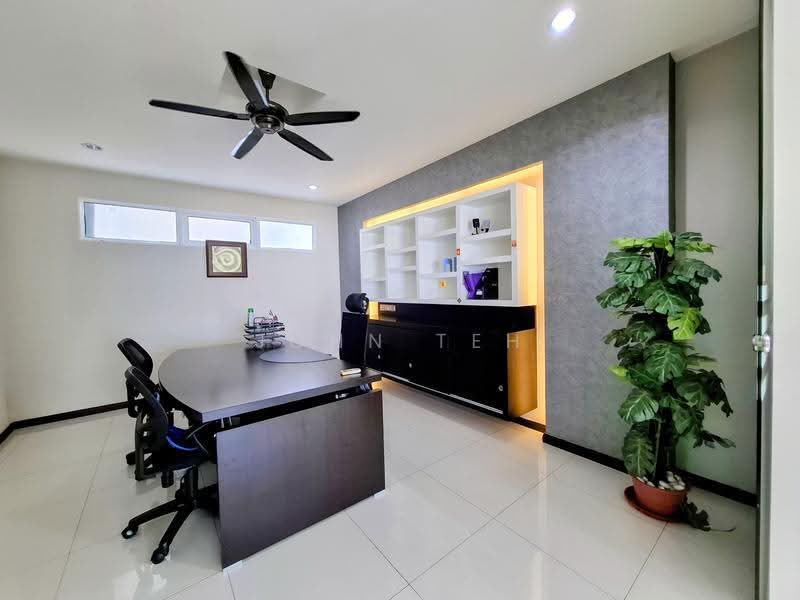 Kondominium untuk Dijual di Central Park condominium - John Teh - Study - PropertyGuru.com.my
