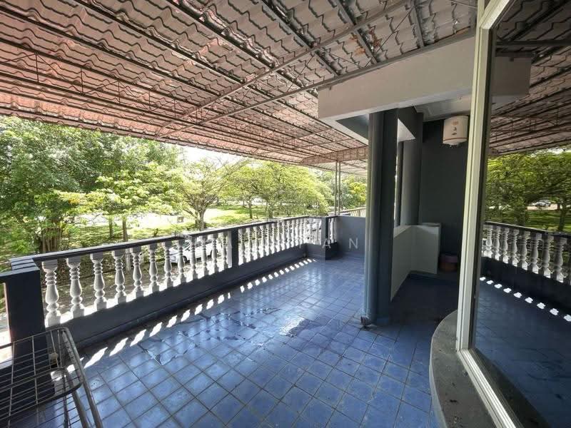 Rumah Teres 2-Tingkat untuk Dijual di Taman Sri Kluang (Kluang) - May Tan - Balcony - PropertyGuru.com.my