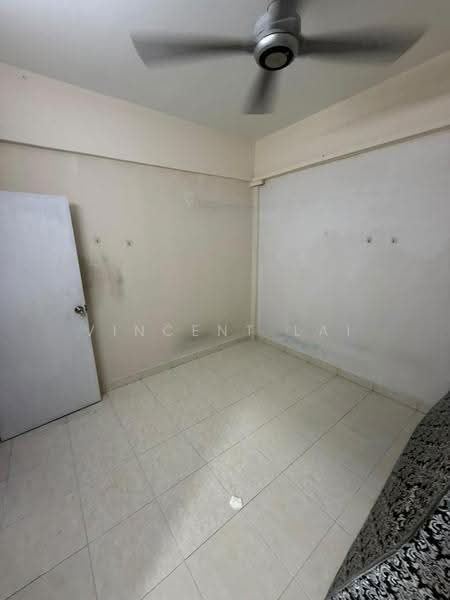 Pangsapuri untuk Disewa di Nusa Bestari Shoplot Apartment - Vincent Lai - Interior - PropertyGuru.com.my