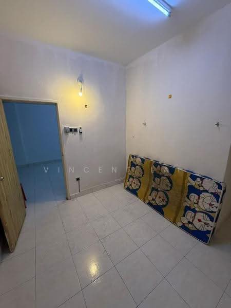 Pangsapuri untuk Disewa di Nusa Bestari Shoplot Apartment - Vincent Lai - Interior - PropertyGuru.com.my