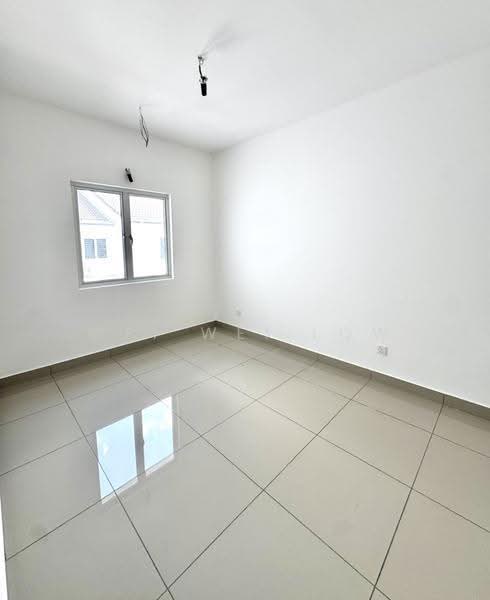 Rumah Teres 2-Tingkat untuk Dijual di Bandar Rimbayu (Telok Panglima Garang) - Wei Wei Low - Interior - PropertyGuru.com.my