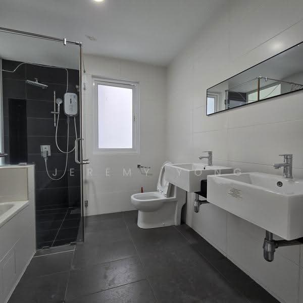 Rumah Teres 3-Tingkat untuk Disewa di Taman Cheras Hartamas (Cheras) - Jeremy Yong - Bathroom - PropertyGuru.com.my