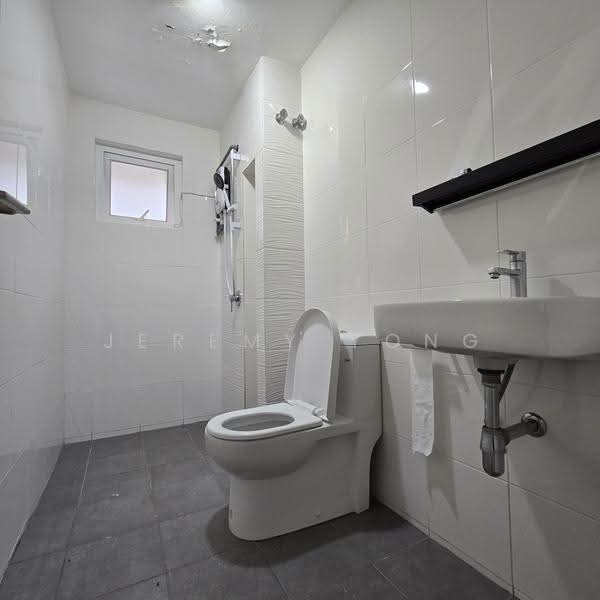 Rumah Teres 3-Tingkat untuk Disewa di Taman Cheras Hartamas (Cheras) - Jeremy Yong - Bathroom - PropertyGuru.com.my