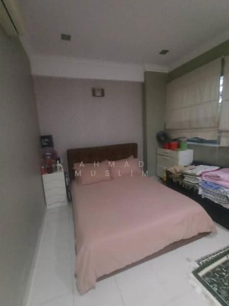 Kondominium untuk Dijual di Villa Wangsamas - Ahmad Muslim - Bedroom - PropertyGuru.com.my