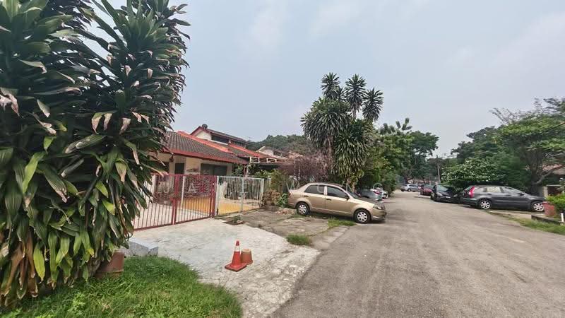 1-storey Terraced House for Rent in Petaling Jaya (Selangor) - Jane Wong - Exterior - PropertyGuru.com.my
