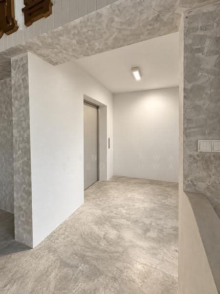 Commercial Semi-D for Rent in Puchong (Selangor) - Queenie Hwa Lee Soo Hwa - Entrance - PropertyGuru.com.my