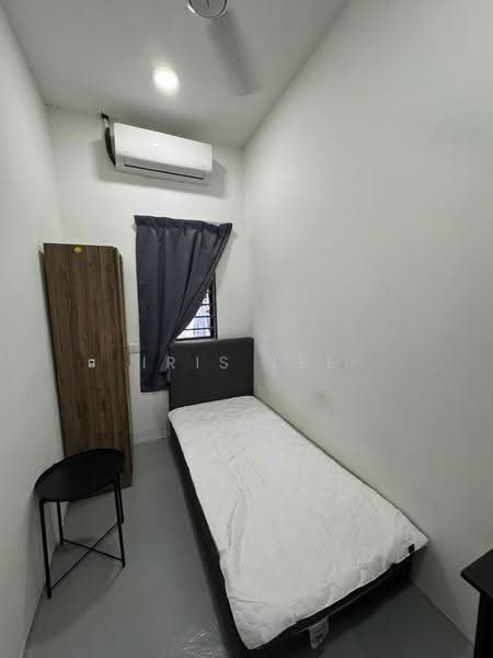 Rumah Teres 1-Tingkat untuk Disewa di Taman Miharja (Cheras) - Iris Lee - Bedroom - PropertyGuru.com.my