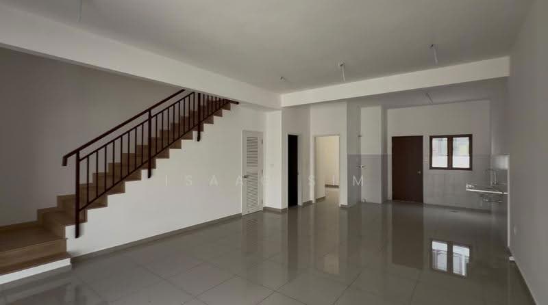 2-storey Terraced House for Sale in Beranang (Selangor) - Isaac Sim - Living Room - PropertyGuru.com.my