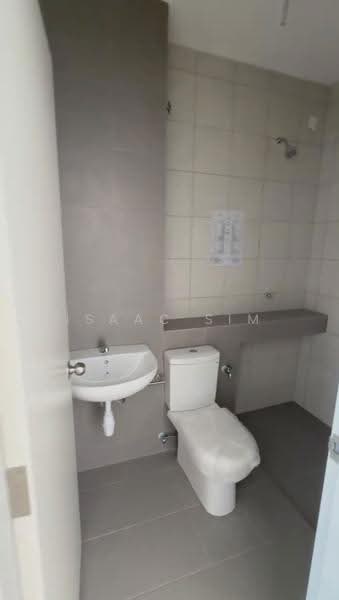 2-storey Terraced House for Sale in Beranang (Selangor) - Isaac Sim - Bathroom - PropertyGuru.com.my