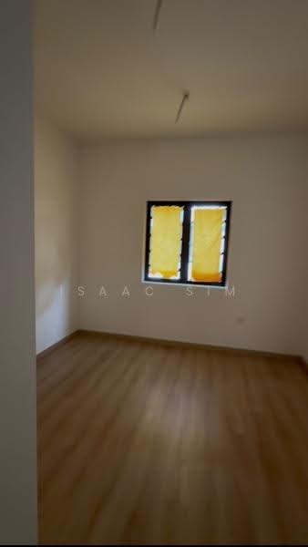 2-storey Terraced House for Sale in Beranang (Selangor) - Isaac Sim - Room 3 - PropertyGuru.com.my