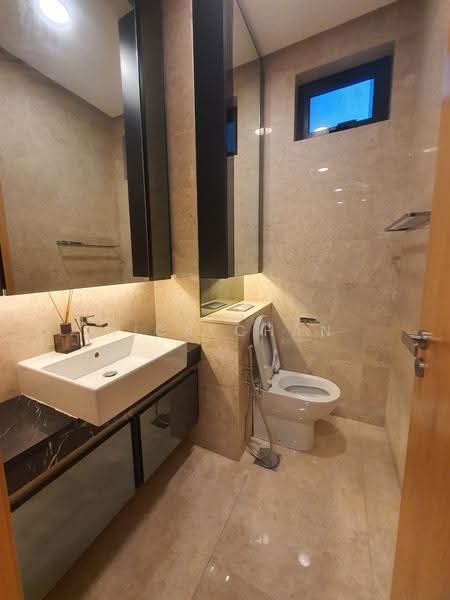 Kediaman Servis untuk Dijual di Damansara City Residency (DC Residensi) - Nick Chan - Bathroom - PropertyGuru.com.my