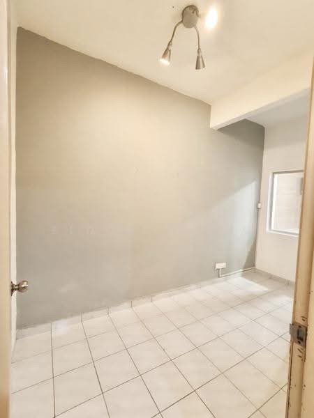 Rumah Teres 2.5-Tingkat untuk Dijual di Taman Bukit Serdang (Seri Kembangan) - Eldon Chong - Interior - PropertyGuru.com.my
