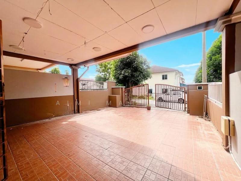Rumah Teres 2-Tingkat untuk Dijual di Taman Pinggiran Saujana (Kajang) - Aimi Mahirah - PropertyGuru.com.my