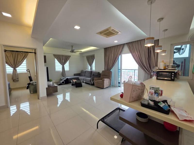 Kondominium untuk Dijual di First Residence (Residensi Unggul) - Tommy Liew - Living Room - PropertyGuru.com.my