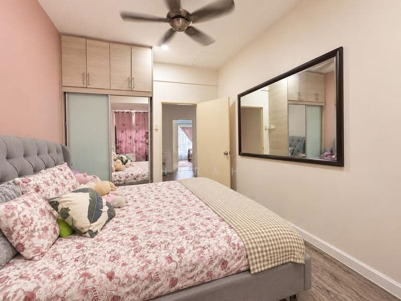 2-storey Terraced House for Sale in Kajang (Selangor) - Mahirah . - Bedroom - PropertyGuru.com.my