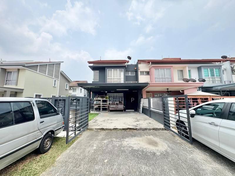 2-storey Terraced House for Sale in Setia Impian (Setia Alam) - Thoriq Suparman - Exterior - PropertyGuru.com.my