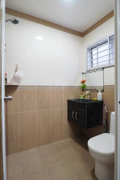 2-storey Terraced House for Sale in Batu Caves (Kuala Lumpur) - Eliz Chan - Bathroom - PropertyGuru.com.my
