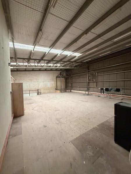 Kilang untuk Dijual di Eco Business Park 1 (Johor Bahru) - Kenneth Tan - Interior - PropertyGuru.com.my