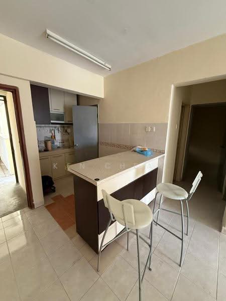 Apartment for Sale at Pelangi Apartment - Ken Cheah - Kitchen - PropertyGuru.com.my