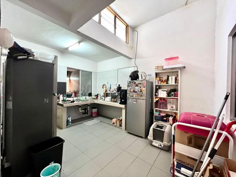 2-storey Terraced House for Sale in SS4 (Petaling Jaya) - Nazrin Hakimin - Kitchen - PropertyGuru.com.my