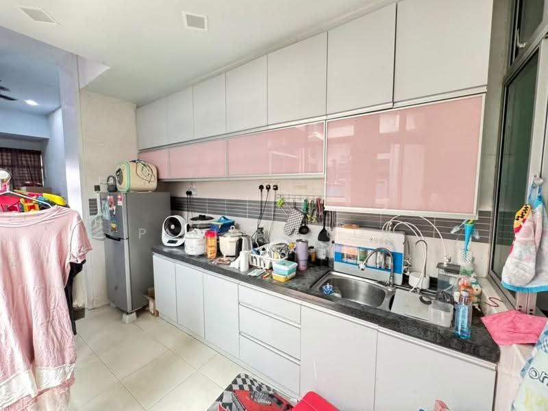 Rumah Teres 1-Tingkat untuk Dijual di Taman Daya (Johor Bahru) - Pauline Goh - Kitchen - PropertyGuru.com.my