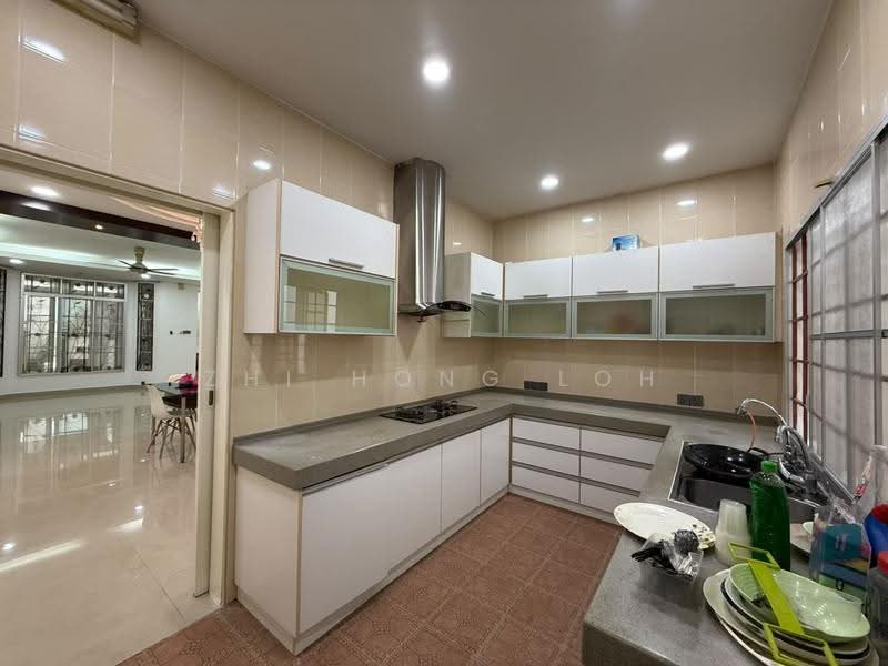 Bungalow House for Sale in Bukit Antarabangsa (Ulu Kelang) - Zhi Hong Loh - Kitchen - PropertyGuru.com.my